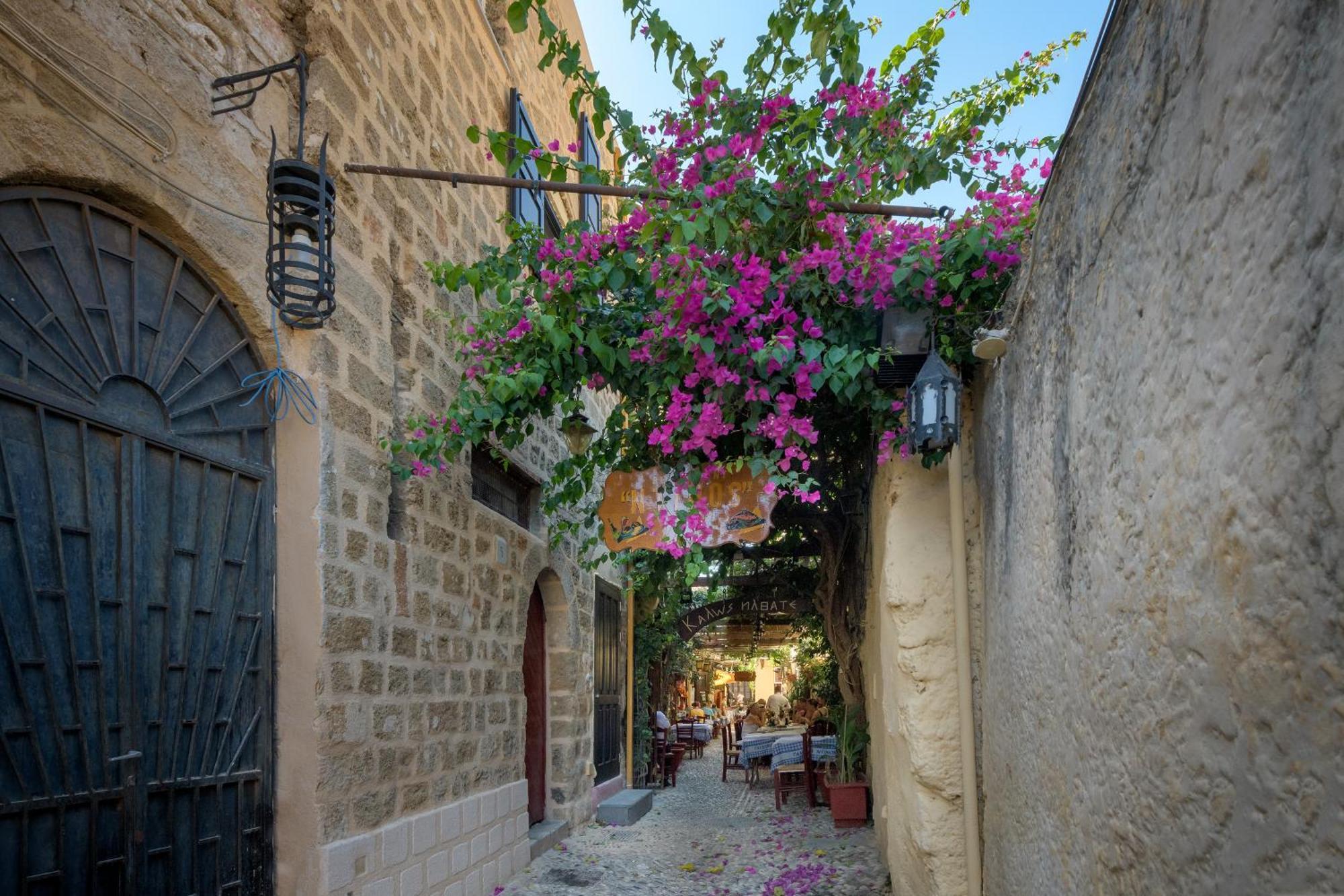 Stone Cave Suite Rhodes City Luaran gambar
